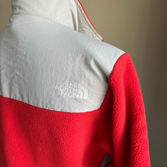 The North Face Denali Fleece Jacket - Picture 4 of 10